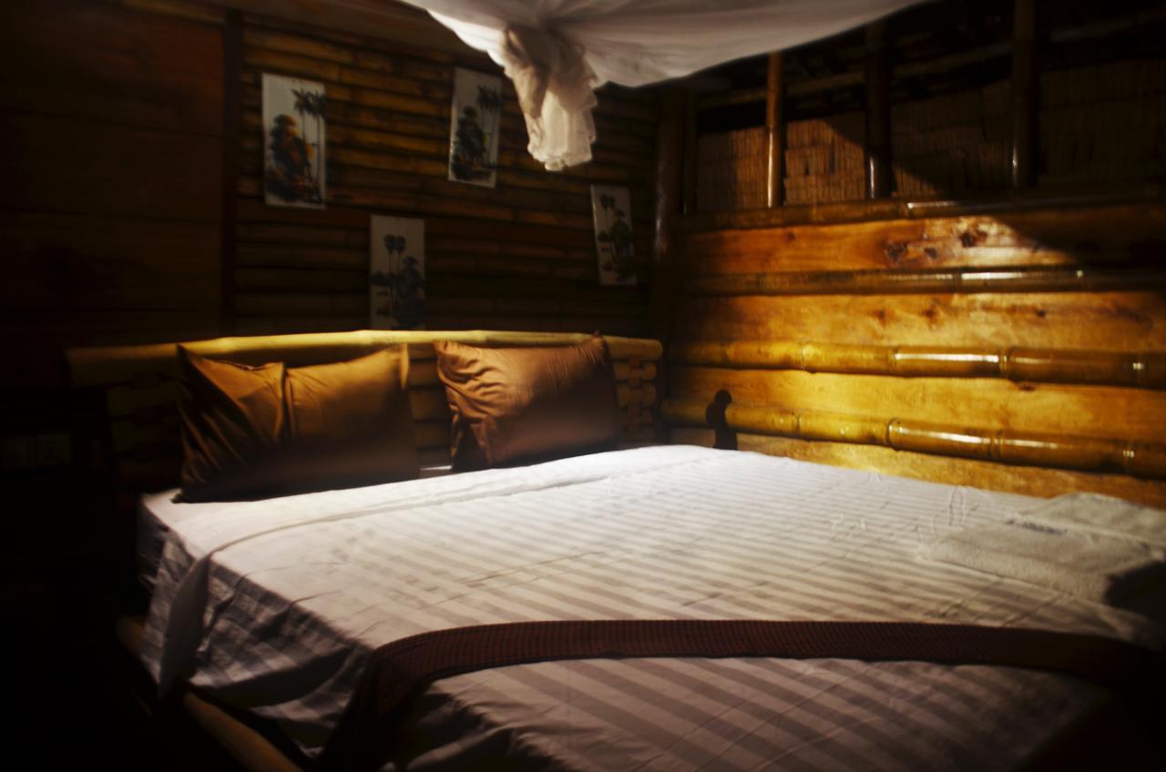 Tree Bar Hostel Ко Ронг Санлоем Екстериор снимка